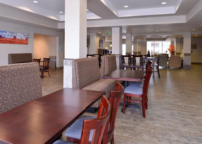 Hotel Express & By Ihg 3*