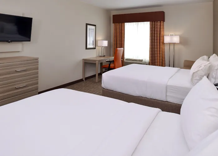Hotel Express & By Ihg Williams