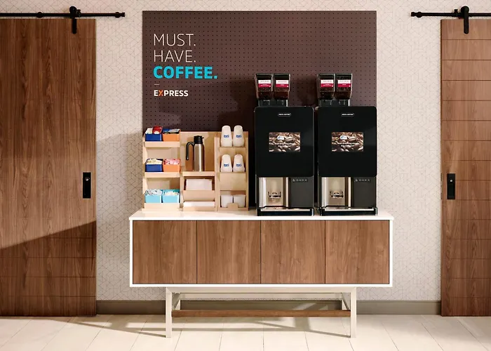 Express & By Ihg Williams