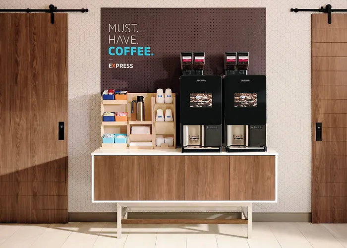 Express & By Ihg Hotel Williams