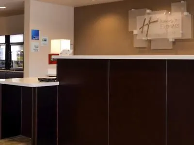 Express & By Ihg 3* Williams