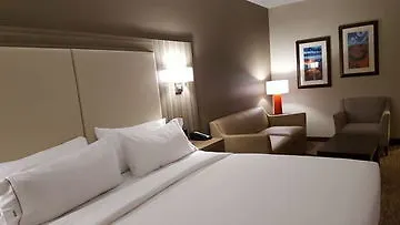 Express & By Ihg Hotel 3*