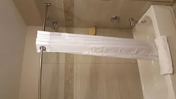 Hotel Express & By Ihg 3*